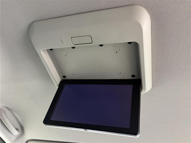 セレナ ハイウェイスター S-ハイブリッド フリップダウンモニター 純正8型ナビ/フルセグTV バックカメラ ETC 前後ドラレコ クルーズコントロール レーンキープ アイドリングストップ 両側電動スライドドア Wエアコン 純正16インチAW(3枚目)