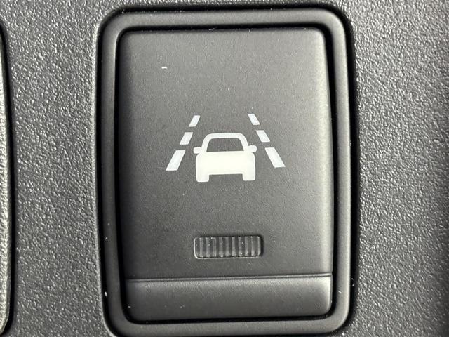 セレナ ハイウェイスター S-ハイブリッド フリップダウンモニター 純正8型ナビ/フルセグTV バックカメラ ETC 前後ドラレコ クルーズコントロール レーンキープ アイドリングストップ 両側電動スライドドア Wエアコン 純正16インチAW(10枚目)