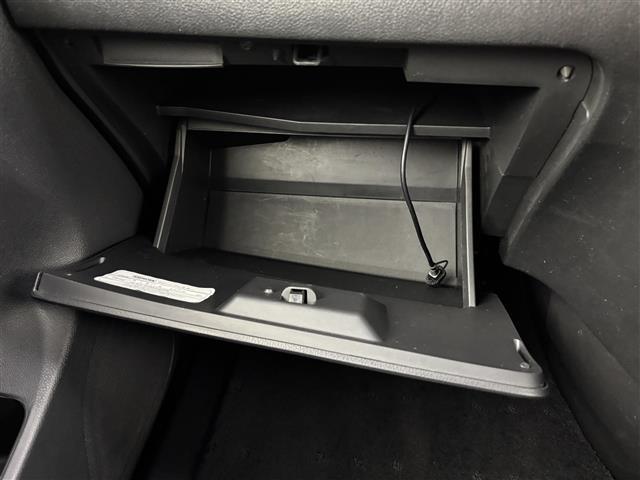 セレナ ハイウェイスター S-ハイブリッド フリップダウンモニター 純正8型ナビ/フルセグTV バックカメラ ETC 前後ドラレコ クルーズコントロール レーンキープ アイドリングストップ 両側電動スライドドア Wエアコン 純正16インチAW(33枚目)