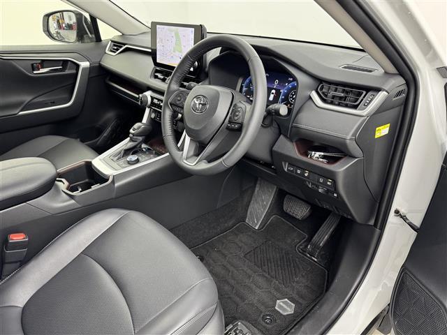 RAV4 G Zパッケージ 純正10.5型DAナビ/フルセグTV 全方位カメラ デジタルルームミラー トヨタセーフティセンス アクセル踏み間違い防止 ヒルディセントコントロール シートベンチレーション/ヒーター パワーバックドア(23枚目)