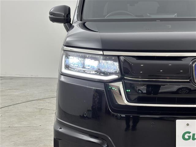 ステップワゴン ｅ：ＨＥＶスパーダ　無限エアロ／マフラー／１９インチＡＷ　純正１５．６インチフリップダウンモニター　純正ナビ　ＥＴＣ　前後ドラレコ　全方位カメラ　両側パワースライドドア　レーダークルコン　衝突軽減システム　シートヒーター（17枚目）