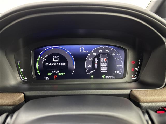 ステップワゴン ｅ：ＨＥＶスパーダ　無限エアロ／マフラー／１９インチＡＷ　純正１５．６インチフリップダウンモニター　純正ナビ　ＥＴＣ　前後ドラレコ　全方位カメラ　両側パワースライドドア　レーダークルコン　衝突軽減システム　シートヒーター（22枚目）