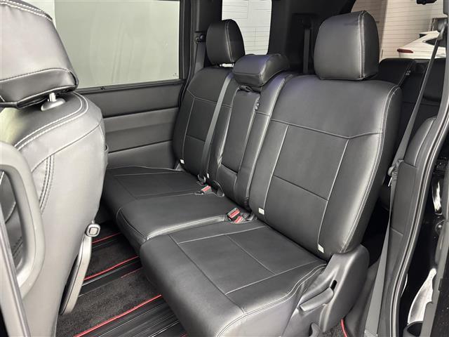 ステップワゴン ｅ：ＨＥＶスパーダ　無限エアロ／マフラー／１９インチＡＷ　純正１５．６インチフリップダウンモニター　純正ナビ　ＥＴＣ　前後ドラレコ　全方位カメラ　両側パワースライドドア　レーダークルコン　衝突軽減システム　シートヒーター（35枚目）