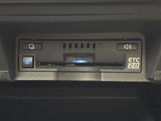 クラウンハイブリッド RSアドバンス 純正ナビ/フルセグTV/BT ETC2.0 フロントドライブレコーダー バックカメラ クルーズコントロール 衝突被害軽減システム レーンキープ コーナーセンサー パワーバックドア パワーシート LED(7枚目)