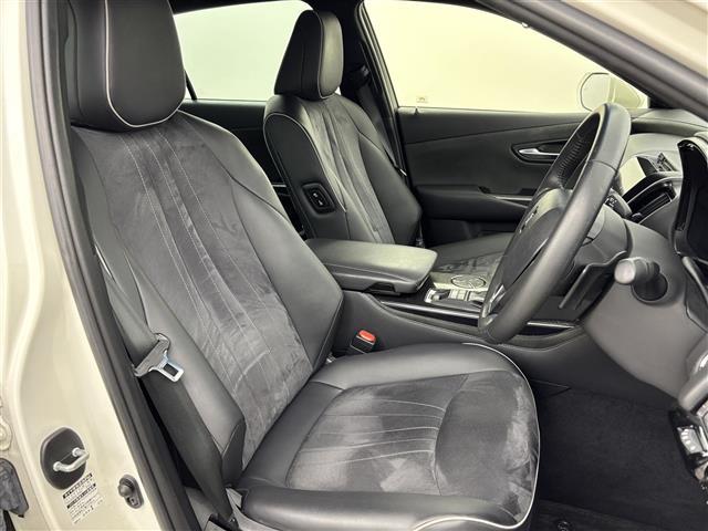 クラウンハイブリッド RSアドバンス 純正ナビ/フルセグTV/BT ETC2.0 フロントドライブレコーダー バックカメラ クルーズコントロール 衝突被害軽減システム レーンキープ コーナーセンサー パワーバックドア パワーシート LED(14枚目)