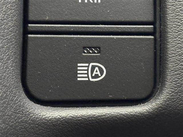 クラウンハイブリッド RSアドバンス 純正ナビ/フルセグTV/BT ETC2.0 フロントドライブレコーダー バックカメラ クルーズコントロール 衝突被害軽減システム レーンキープ コーナーセンサー パワーバックドア パワーシート LED(30枚目)