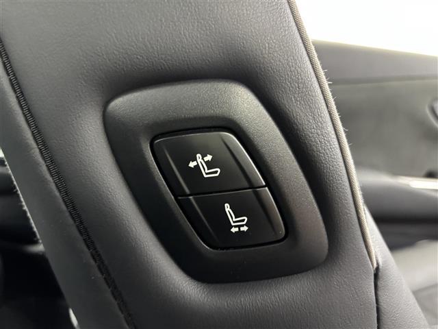 クラウンハイブリッド RSアドバンス 純正ナビ/フルセグTV/BT ETC2.0 フロントドライブレコーダー バックカメラ クルーズコントロール 衝突被害軽減システム レーンキープ コーナーセンサー パワーバックドア パワーシート LED(32枚目)