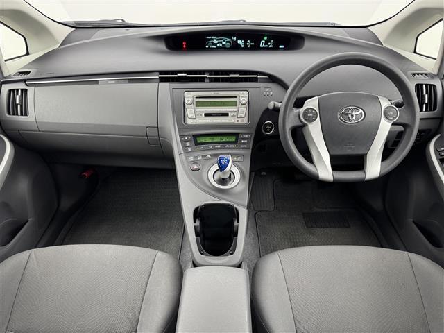 プリウス L 純正CDコンポ スマートキー 純正15インチアルミホイール オートライト ステアリングスイッチ 電動格納式ミラー 純正フロアマット レベライザー ドアバイザー エンジンプッシュスタート(2枚目)