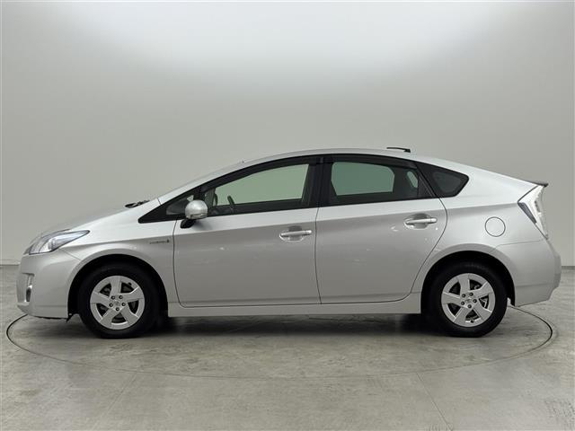 プリウス L 純正CDコンポ スマートキー 純正15インチアルミホイール オートライト ステアリングスイッチ 電動格納式ミラー 純正フロアマット レベライザー ドアバイザー エンジンプッシュスタート(36枚目)