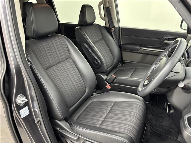 フリードハイブリッド ハイブリッド・ＥＸ　純正ナビ／フルセグＴＶ／ＢＴ　ビルトインＥＴＣ　ドライブレコーダー　バックカメラ　両側パワースライドドア　クルーズコントロール　衝突被害軽減システム　レーンキープ　コーナーセンサー　シートヒーター（14枚目）