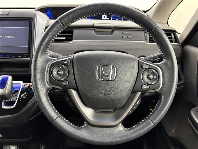 フリードハイブリッド ハイブリッド・ＥＸ　純正ナビ／フルセグＴＶ／ＢＴ　ビルトインＥＴＣ　ドライブレコーダー　バックカメラ　両側パワースライドドア　クルーズコントロール　衝突被害軽減システム　レーンキープ　コーナーセンサー　シートヒーター（24枚目）