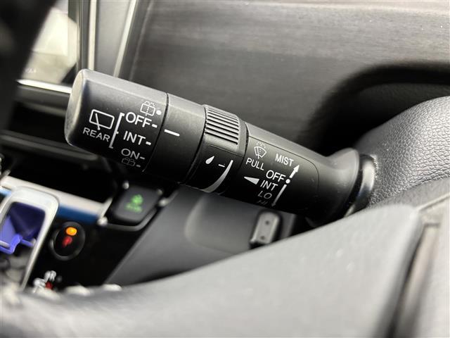 フリードハイブリッド ハイブリッド・ＥＸ　純正ナビ／フルセグＴＶ／ＢＴ　ビルトインＥＴＣ　ドライブレコーダー　バックカメラ　両側パワースライドドア　クルーズコントロール　衝突被害軽減システム　レーンキープ　コーナーセンサー　シートヒーター（27枚目）