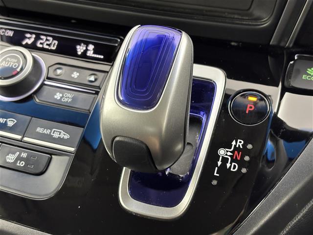 フリードハイブリッド ハイブリッド・ＥＸ　純正ナビ／フルセグＴＶ／ＢＴ　ビルトインＥＴＣ　ドライブレコーダー　バックカメラ　両側パワースライドドア　クルーズコントロール　衝突被害軽減システム　レーンキープ　コーナーセンサー　シートヒーター（30枚目）