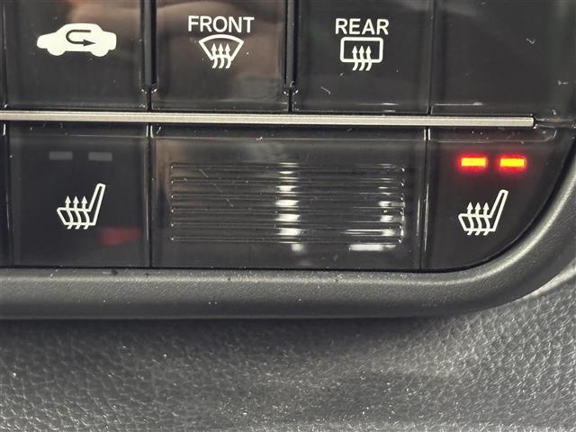 Ｎ－ＢＯＸカスタム Ｌターボ　純正ナビ／フルセグＴＶ／ＢＴ　前後ドライブレコーダー　両側パワースライドドア　クルーズコントロール　衝突被害軽減システム　レーンキープ　コーナーセンサー　横滑り防止　シートヒーター　パドルシフト（9枚目）