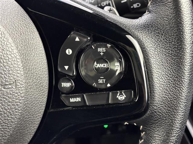 Ｎ－ＢＯＸカスタム Ｌターボ　純正ナビ／フルセグＴＶ／ＢＴ　前後ドライブレコーダー　両側パワースライドドア　クルーズコントロール　衝突被害軽減システム　レーンキープ　コーナーセンサー　横滑り防止　シートヒーター　パドルシフト（10枚目）