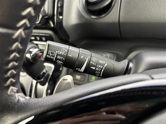 Ｎ－ＢＯＸカスタム Ｌターボ　純正ナビ／フルセグＴＶ／ＢＴ　前後ドライブレコーダー　両側パワースライドドア　クルーズコントロール　衝突被害軽減システム　レーンキープ　コーナーセンサー　横滑り防止　シートヒーター　パドルシフト（26枚目）