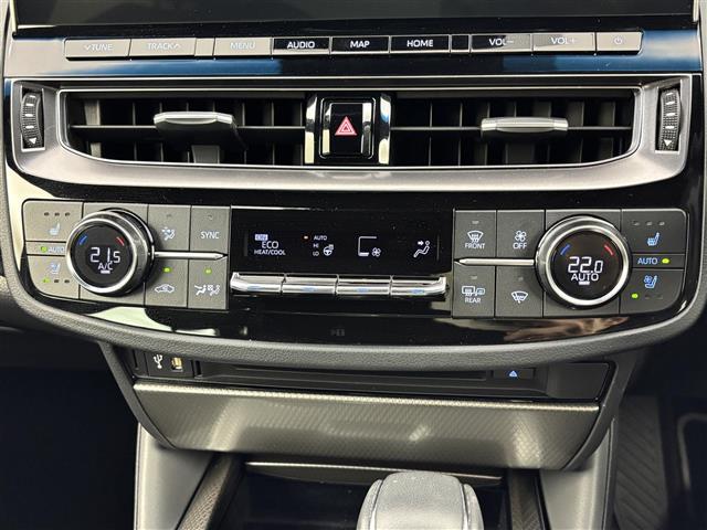 クラウンハイブリッド ＲＳ　リミテッドＩＩ　純正ＤＡ　ＥＴＣ２．０　全方位カメラ　レーダークルーズコントロール　衝突被害軽減システム　レーンキープ　コーナーセンサー　シートヒーター／クーラー　ステアリングヒーター　パワーシート　パワーバックドア（27枚目）