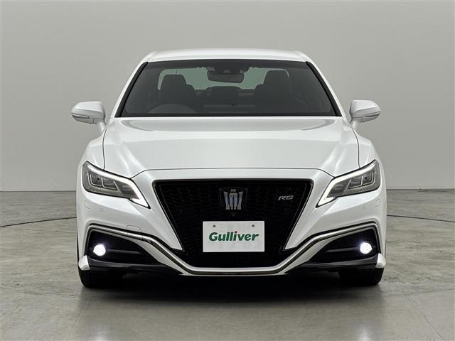 クラウンハイブリッド ＲＳ　リミテッドＩＩ　純正ＤＡ　ＥＴＣ２．０　全方位カメラ　レーダークルーズコントロール　衝突被害軽減システム　レーンキープ　コーナーセンサー　シートヒーター／クーラー　ステアリングヒーター　パワーシート　パワーバックドア（42枚目）