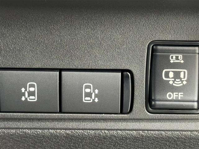 セレナ e-パワー ハイウェイスターV 登録済未使用車 後席モニター 純正DAナビ 全方位カメラ デジタルインナーミラー ワイヤレス充電 ETC2.0 プロパイロット エマージェンシーブレーキ レーンキープ BSW 両側電動スライドドア(12枚目)