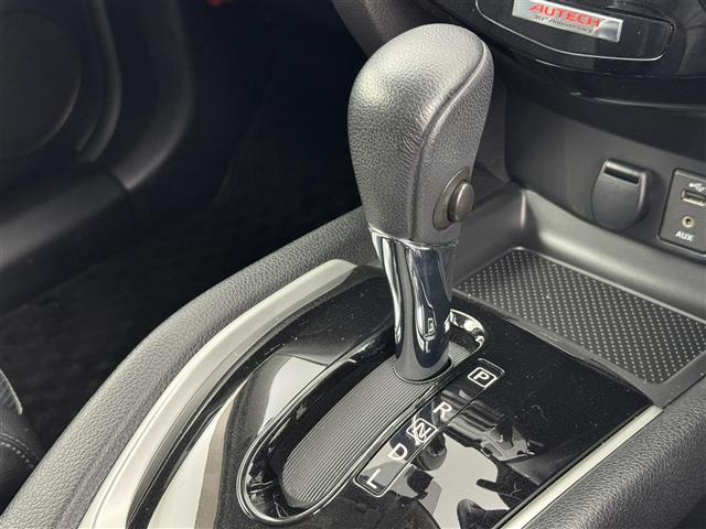 エクストレイル モード・プレミア オーテック30thアニバーサリー 純正ナビ ETC アラウンドビューモニター デジタルルームミラー クルーズコントロール 衝突被害軽減システム レーンキープ 横滑り防止 コーナーセンサー BMS シートヒーター 純正18インチAW(29枚目)