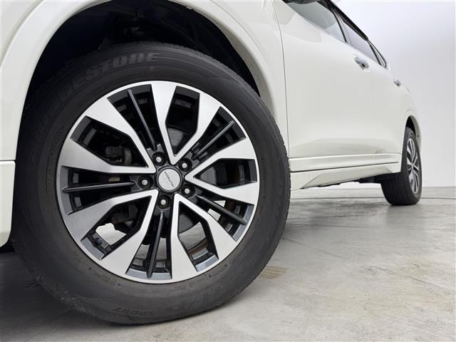 エクストレイル モード・プレミア オーテック30thアニバーサリー 純正ナビ ETC アラウンドビューモニター デジタルルームミラー クルーズコントロール 衝突被害軽減システム レーンキープ 横滑り防止 コーナーセンサー BMS シートヒーター 純正18インチAW(41枚目)