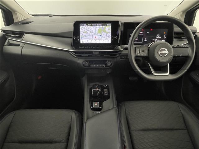 ノート オーテック　クロスオーバー　純正９型ナビ／フルセグＴＶ　全方位カメラ　ワイヤレス充電　ドラレコ　ビルトインＥＴＣ２．０　デジタルインナーミラー　コーナーセンサー　エマージェンシーブレーキ　レーンキープ　ＢＳＷ　純正１６インチＡＷ（2枚目）