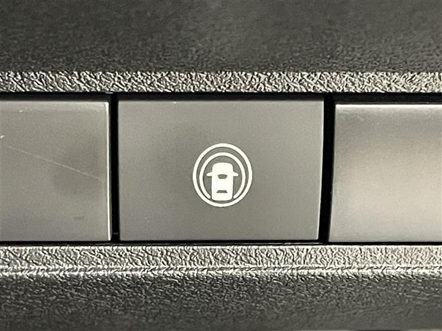 ノート オーテック　クロスオーバー　純正９型ナビ／フルセグＴＶ　全方位カメラ　ワイヤレス充電　ドラレコ　ビルトインＥＴＣ２．０　デジタルインナーミラー　コーナーセンサー　エマージェンシーブレーキ　レーンキープ　ＢＳＷ　純正１６インチＡＷ（27枚目）