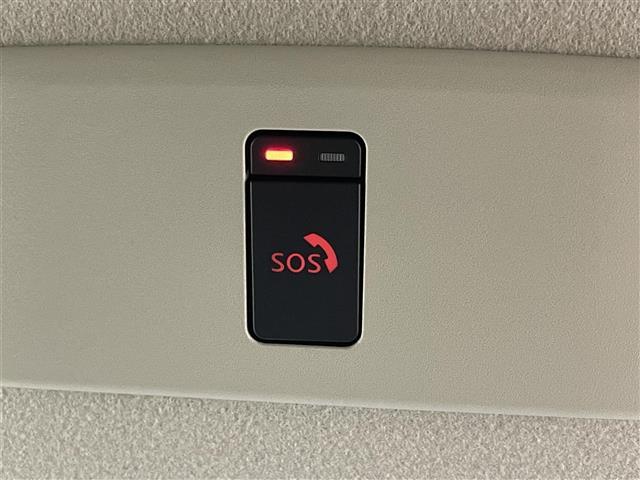 ノート オーテック　クロスオーバー　純正９型ナビ／フルセグＴＶ　全方位カメラ　ワイヤレス充電　ドラレコ　ビルトインＥＴＣ２．０　デジタルインナーミラー　コーナーセンサー　エマージェンシーブレーキ　レーンキープ　ＢＳＷ　純正１６インチＡＷ（34枚目）