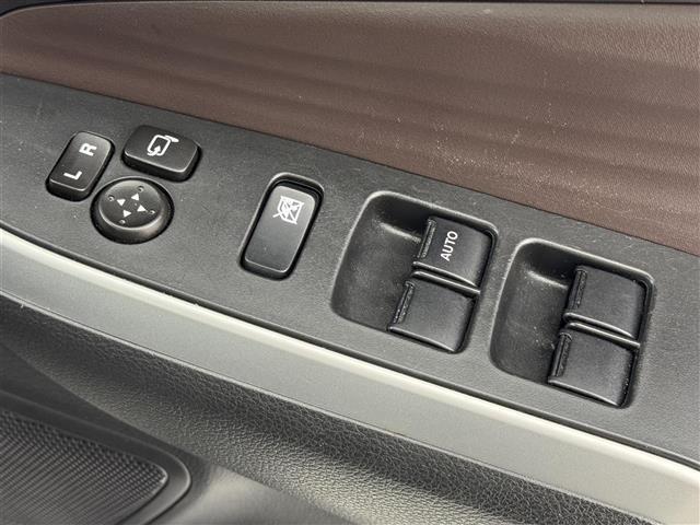 ソリオバンディット ハイブリッドMV 純正10型ナビ/フルセグTV ビルトインETC レーダークルコン コーナーセンサー 衝突被害軽減 レーンキープ アイドリングストップ HUD 両側電動スライドドア シートヒーター 純正15インチAW(33枚目)