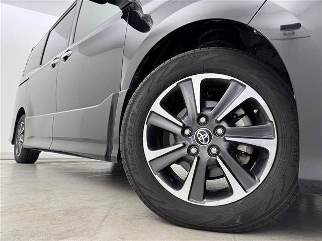 ヴォクシー ZS 煌III 後席モニター 純正10型ナビ/フルセグTV バックカメラ 前後ドラレコ クルーズコントロール コーナーセンサー 衝突軽減 レーンキープ アクセル踏み間違い防止 両側電動スライドドア ハーフレザーシート(18枚目)