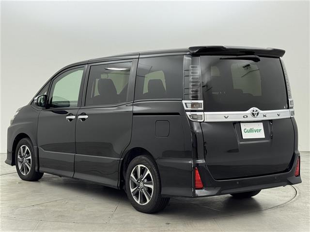 ヴォクシー ZS 煌III 後席モニター 純正10型ナビ/フルセグTV バックカメラ 前後ドラレコ クルーズコントロール コーナーセンサー 衝突軽減 レーンキープ アクセル踏み間違い防止 両側電動スライドドア ハーフレザーシート(20枚目)