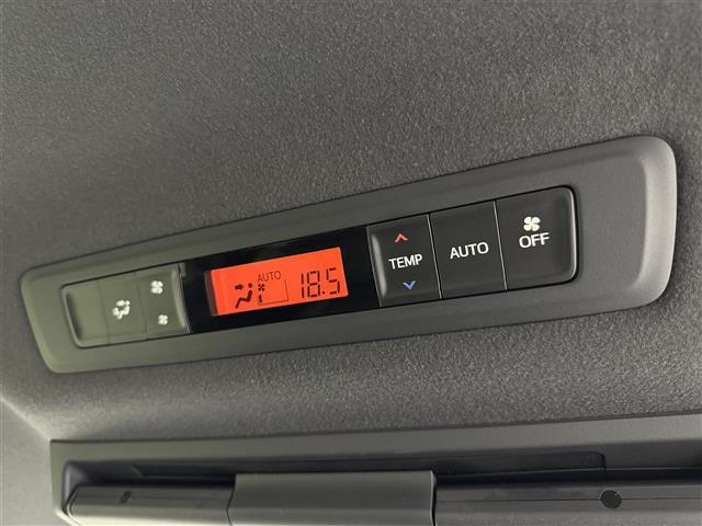 ヴォクシー ZS 煌III 後席モニター 純正10型ナビ/フルセグTV バックカメラ 前後ドラレコ クルーズコントロール コーナーセンサー 衝突軽減 レーンキープ アクセル踏み間違い防止 両側電動スライドドア ハーフレザーシート(36枚目)