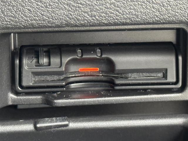 セレナ ライダー オーテック 30th 後席モニター 純正ナビ 全方位カメラ/フルセグTV ETC 前後ドラレコ プロパイロット エマージェンシーブレーキ レーンキープ パーキングアシスト 両側電動スライドドア シートヒーター LEDライト(10枚目)