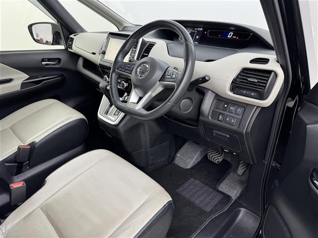 セレナ ライダー オーテック 30th 後席モニター 純正ナビ 全方位カメラ/フルセグTV ETC 前後ドラレコ プロパイロット エマージェンシーブレーキ レーンキープ パーキングアシスト 両側電動スライドドア シートヒーター LEDライト(23枚目)