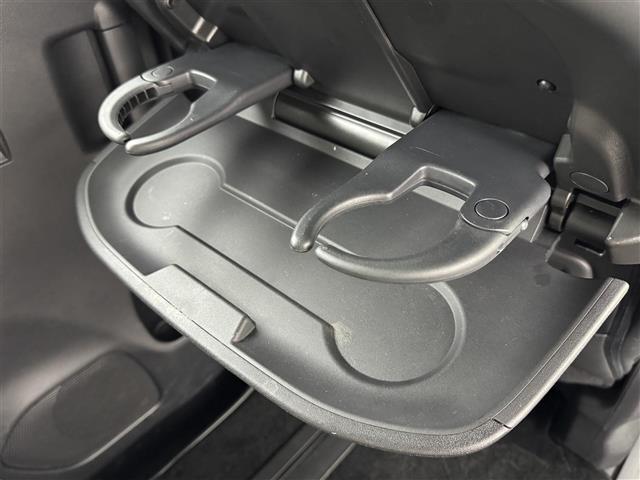 セレナ ライダー オーテック 30th 後席モニター 純正ナビ 全方位カメラ/フルセグTV ETC 前後ドラレコ プロパイロット エマージェンシーブレーキ レーンキープ パーキングアシスト 両側電動スライドドア シートヒーター LEDライト(37枚目)