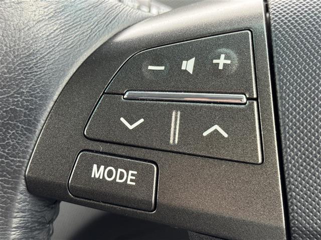 【スマートキー（エンジンスタートストップスイッチ）】スマートキー（電子キー）を持っていれば、スイッチを押すだけでエンジンをかけることができます！