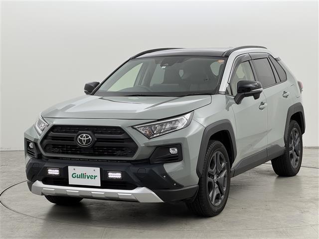 ＲＡＶ４ アドベンチャー　サンルーフ　純正１０．５型ＤＡナビ　バックカメラ　デジタルルームミラー　トヨタセーフティセンス　アクセル踏み間違い防止　ＢＳＭ　シートベンチレーション／ヒーター　ステアリングヒーター　パワーバックドア（19枚目）