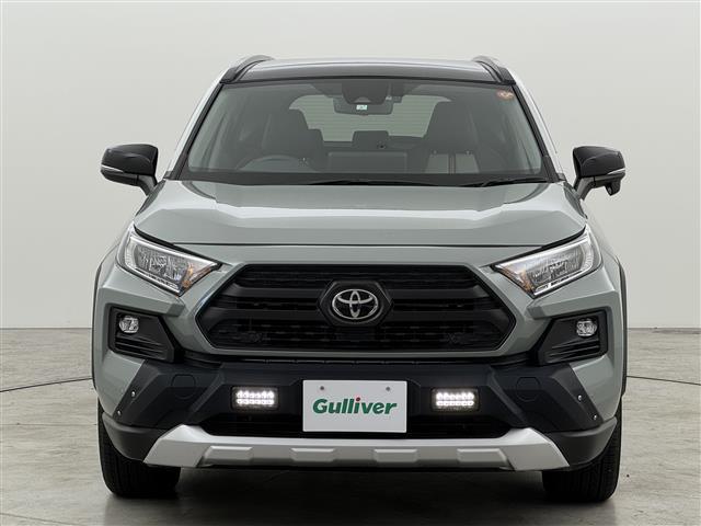 ＲＡＶ４ アドベンチャー　サンルーフ　純正１０．５型ＤＡナビ　バックカメラ　デジタルルームミラー　トヨタセーフティセンス　アクセル踏み間違い防止　ＢＳＭ　シートベンチレーション／ヒーター　ステアリングヒーター　パワーバックドア（42枚目）