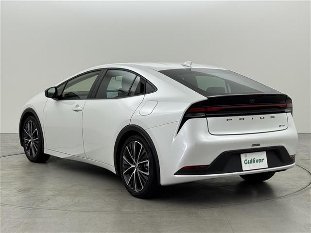 プリウス Ｇ　純正ＤＡナビ　全方位カメラ　前方ドライブレコーダー　レーダー探知機　ＥＴＣ２．０　トヨタセーフティセンス　アクセル踏み間違い防止　ＢＳＭ　寒冷地仕様　シートヒーター　純正１９インチＡＷ　ＬＥＤライト（20枚目）