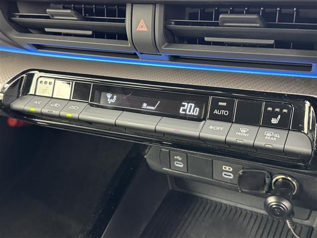 プリウス Ｇ　純正ＤＡナビ　全方位カメラ　前方ドライブレコーダー　レーダー探知機　ＥＴＣ２．０　トヨタセーフティセンス　アクセル踏み間違い防止　ＢＳＭ　寒冷地仕様　シートヒーター　純正１９インチＡＷ　ＬＥＤライト（31枚目）