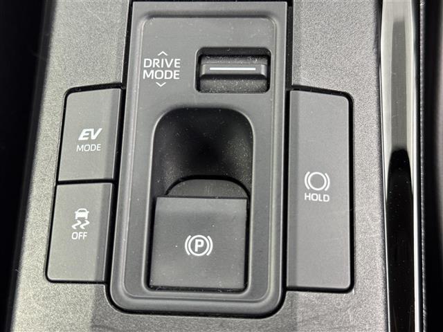 プリウス Ｇ　純正ＤＡナビ　全方位カメラ　前方ドライブレコーダー　レーダー探知機　ＥＴＣ２．０　トヨタセーフティセンス　アクセル踏み間違い防止　ＢＳＭ　寒冷地仕様　シートヒーター　純正１９インチＡＷ　ＬＥＤライト（33枚目）