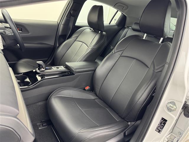 プリウス Ｇ　純正ＤＡナビ　全方位カメラ　前方ドライブレコーダー　レーダー探知機　ＥＴＣ２．０　トヨタセーフティセンス　アクセル踏み間違い防止　ＢＳＭ　寒冷地仕様　シートヒーター　純正１９インチＡＷ　ＬＥＤライト（37枚目）