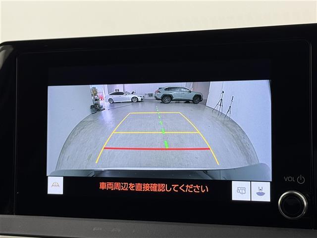 プリウス Ｇ　純正ＤＡ／フルセグＴＶ　バックカメラ　ビルトインＥＴＣ２．０　レーダークルーズコントロール　コーナーセンサー　衝突被害軽減ブレーキ　レーンキープ　アクセル踏み間違い防止　ＢＳＭ　シートヒーター　ＬＥＤ（6枚目）