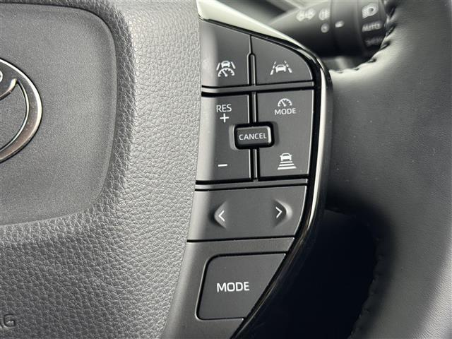 プリウス Ｇ　純正ＤＡ／フルセグＴＶ　バックカメラ　ビルトインＥＴＣ２．０　レーダークルーズコントロール　コーナーセンサー　衝突被害軽減ブレーキ　レーンキープ　アクセル踏み間違い防止　ＢＳＭ　シートヒーター　ＬＥＤ（10枚目）