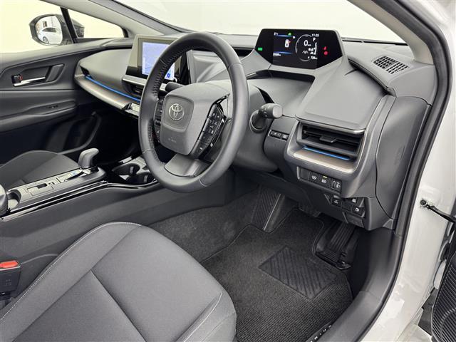 プリウス Ｇ　純正ＤＡ／フルセグＴＶ　バックカメラ　ビルトインＥＴＣ２．０　レーダークルーズコントロール　コーナーセンサー　衝突被害軽減ブレーキ　レーンキープ　アクセル踏み間違い防止　ＢＳＭ　シートヒーター　ＬＥＤ（23枚目）