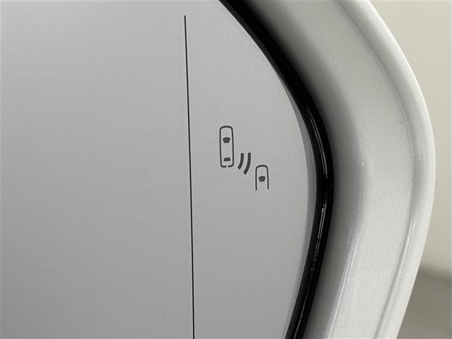 クラウンハイブリッド RSアドバンス サンルーフ 純正12.3型ナビ 全方位カメラ デジタルインナーミラー 前後ドラレコ ビルトインETC2.0 トヨタセーフティセンス アクセル踏み間違い防止 HUD シートベンチレーション/ヒーター(11枚目)