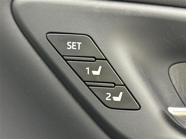 クラウンハイブリッド RSアドバンス サンルーフ 純正12.3型ナビ 全方位カメラ デジタルインナーミラー 前後ドラレコ ビルトインETC2.0 トヨタセーフティセンス アクセル踏み間違い防止 HUD シートベンチレーション/ヒーター(32枚目)