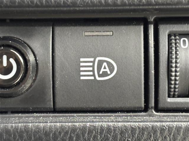 プリウス Ｚ　ワンオーナー　純正１２．３型ＤＡナビ　全方位カメラ　ワイヤレス充電　セーフティセンス　アクセル踏み間違防止　パーキングアシスト　シートベンチレーション／ヒーター　ステアリングヒーター　パワーバックドア（27枚目）