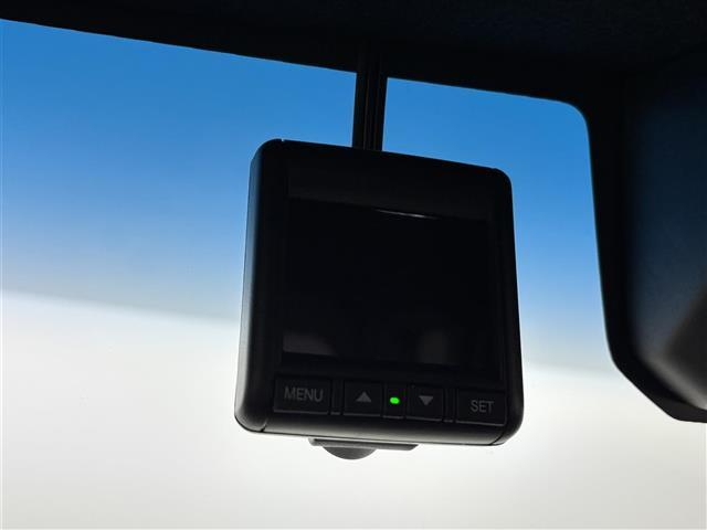 N-VAN+スタイル クール・ターボホンダセンシング ワンオーナー 純正ナビ/フルセグTV バックカメラ 純正ドライブレコーダー ホンダセンシング レーダークルーズコントロール 衝突被害軽減 レーンキープ ECON プッシュスタート 社外13インチAW(12枚目)