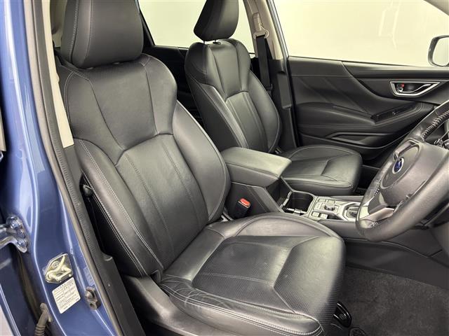 フォレスター アドバンス 純正8インチナビ デジタルルームミラー F.S.Rカメラ レーダークルーズコントロール 衝突被害軽減 レーンキープ コーナーセンサー センターデフロック パドルシフト パワーバックドア シートヒーター(14枚目)